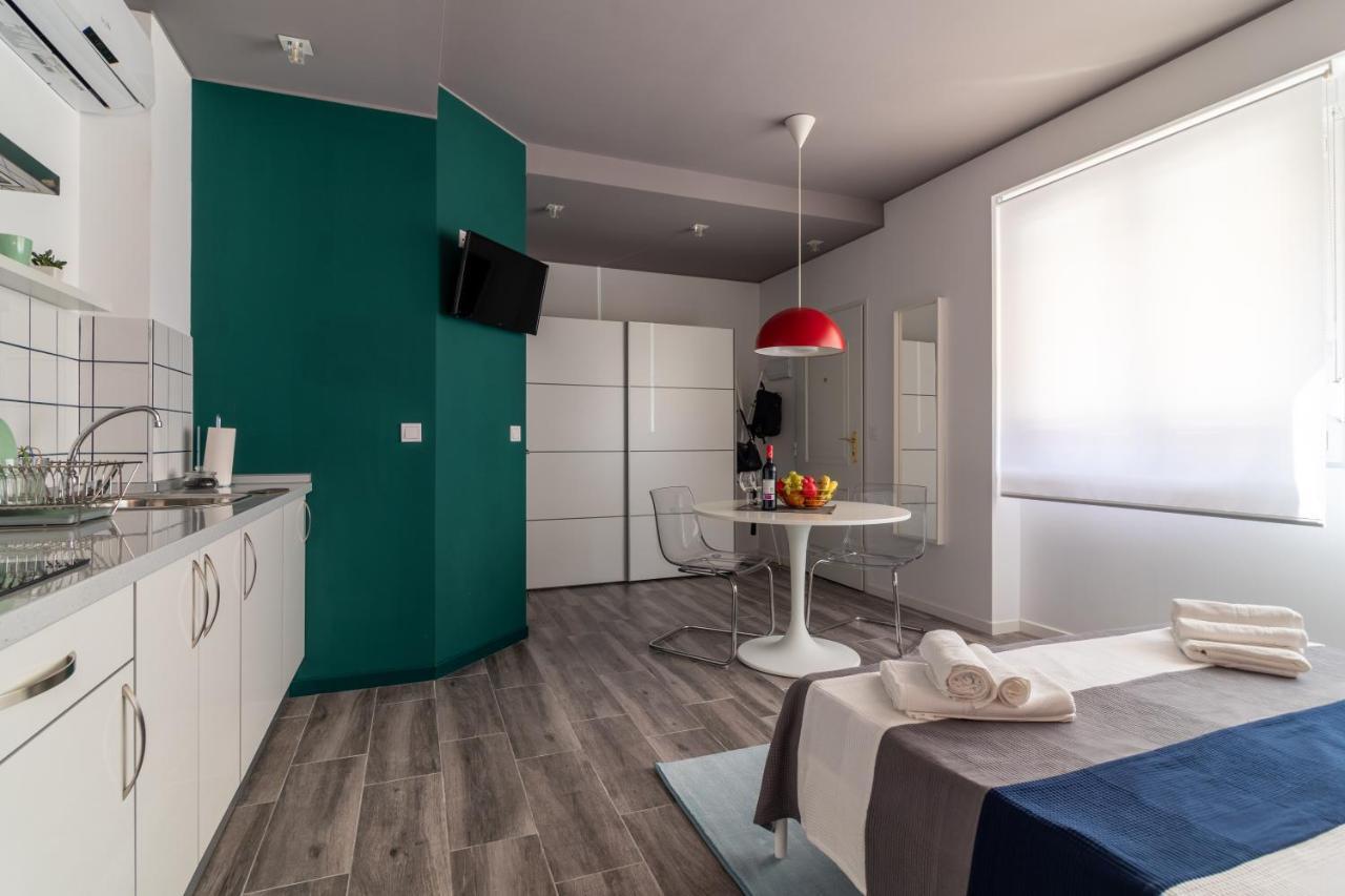 Apartamentos Navio Valencia Luaran gambar