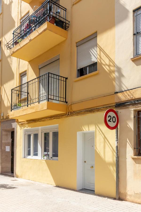 Apartamentos Navio Valencia Luaran gambar